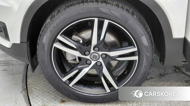 Volvo XC40 id 4196196 из Кореи 15