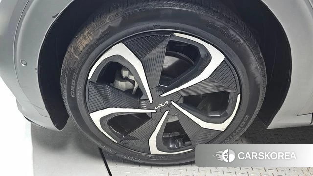 Kia EV6 id 4764123 из Кореи 35