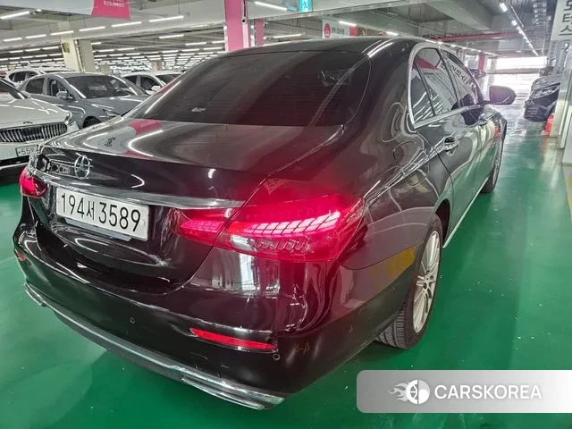 Mercedes-Benz E-Class W213 id 3348448 из Кореи 15