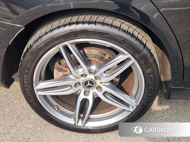 Mercedes-Benz E-Class W213 id 3694990 из Кореи 15