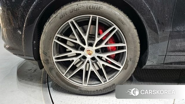 Porsche Cayenne (PO536) id 3805255 из Кореи 15