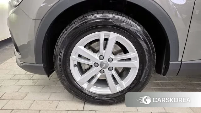 Audi Q3 (F3) id 3592519 из Кореи 16