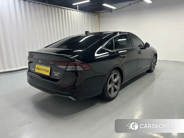 Honda Accord id 4238426 из Китая 15