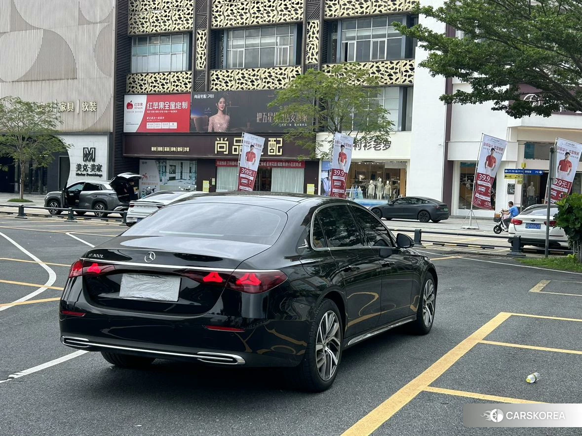 Mercedes-Benz E-class id 4452761 из Китая 10