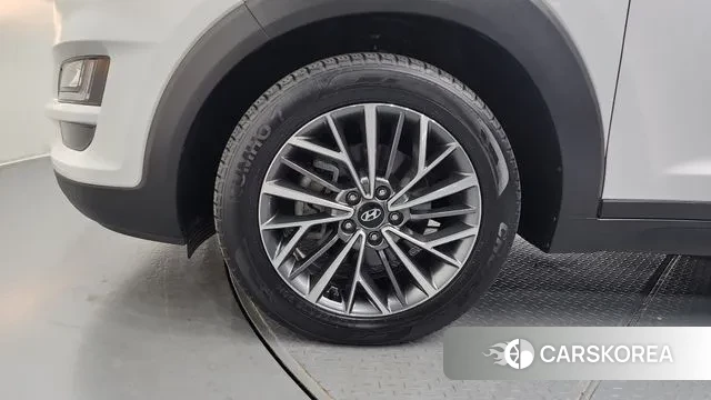 Hyundai All New Tucson id 3351152 из Кореи 15