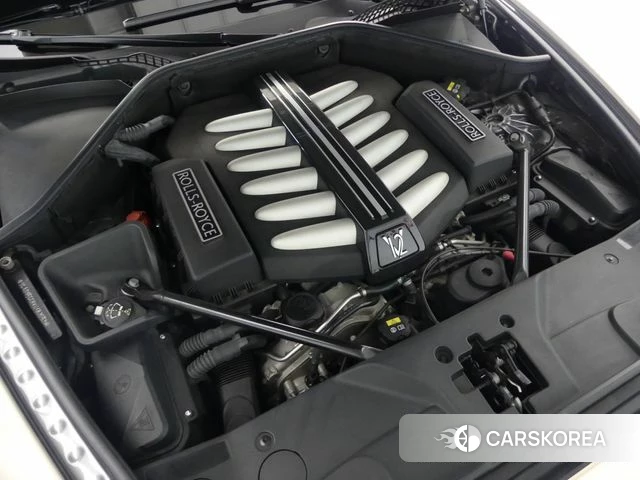 Rolls-Royce Lace id 4698387 из Кореи 14