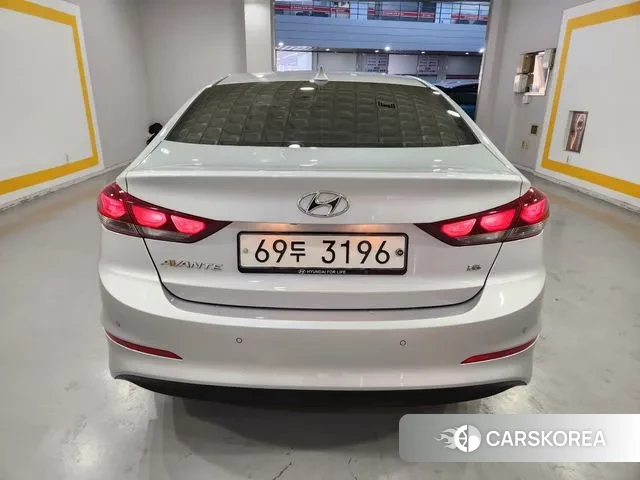Hyundai Avante AD id 3643793 из Кореи 15