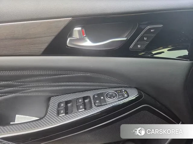 Kia K7 Premier Hybrid 2021 Черный из Кореи, фото 5