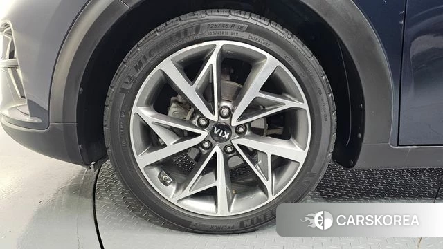 Kia The New Niro id 4765015 из Кореи 25