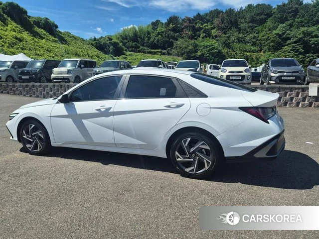 Hyundai The New Avante (CN7) id 4681818 из Кореи 13