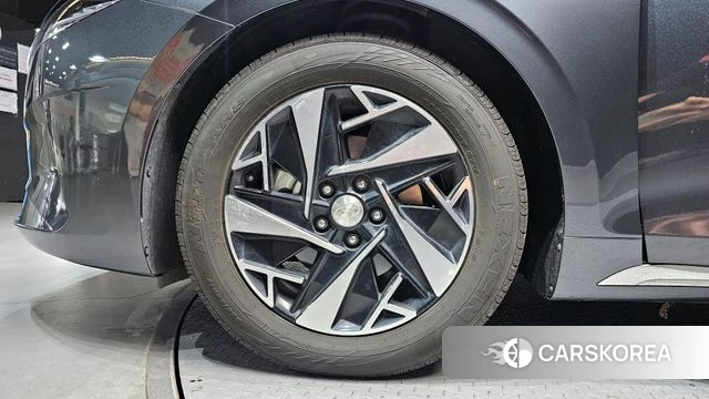 Hyundai The New Grandeur IG Hybrid id 4395893 из Кореи 27
