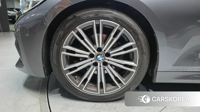 BMW 3 Series (G20) id 4482397 из Кореи 25