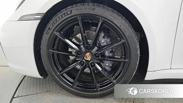 Porsche 911(992) id 4617668 из Кореи 15