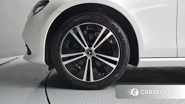 Mercedes-Benz E-Class W213 id 3018132 из Кореи 15