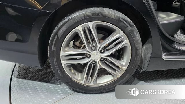 Hyundai Grandeur IG id 3955538 из Кореи 15