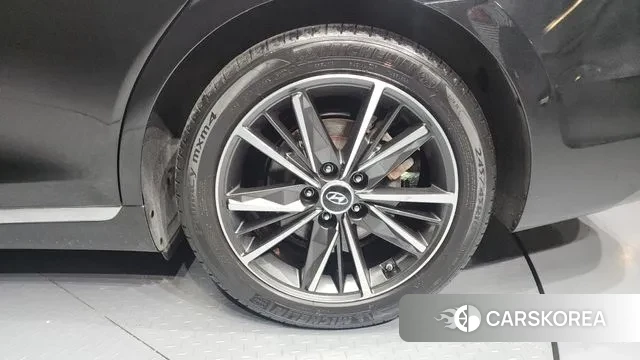 Hyundai The New Grandeur IG id 3379229 из Кореи 15