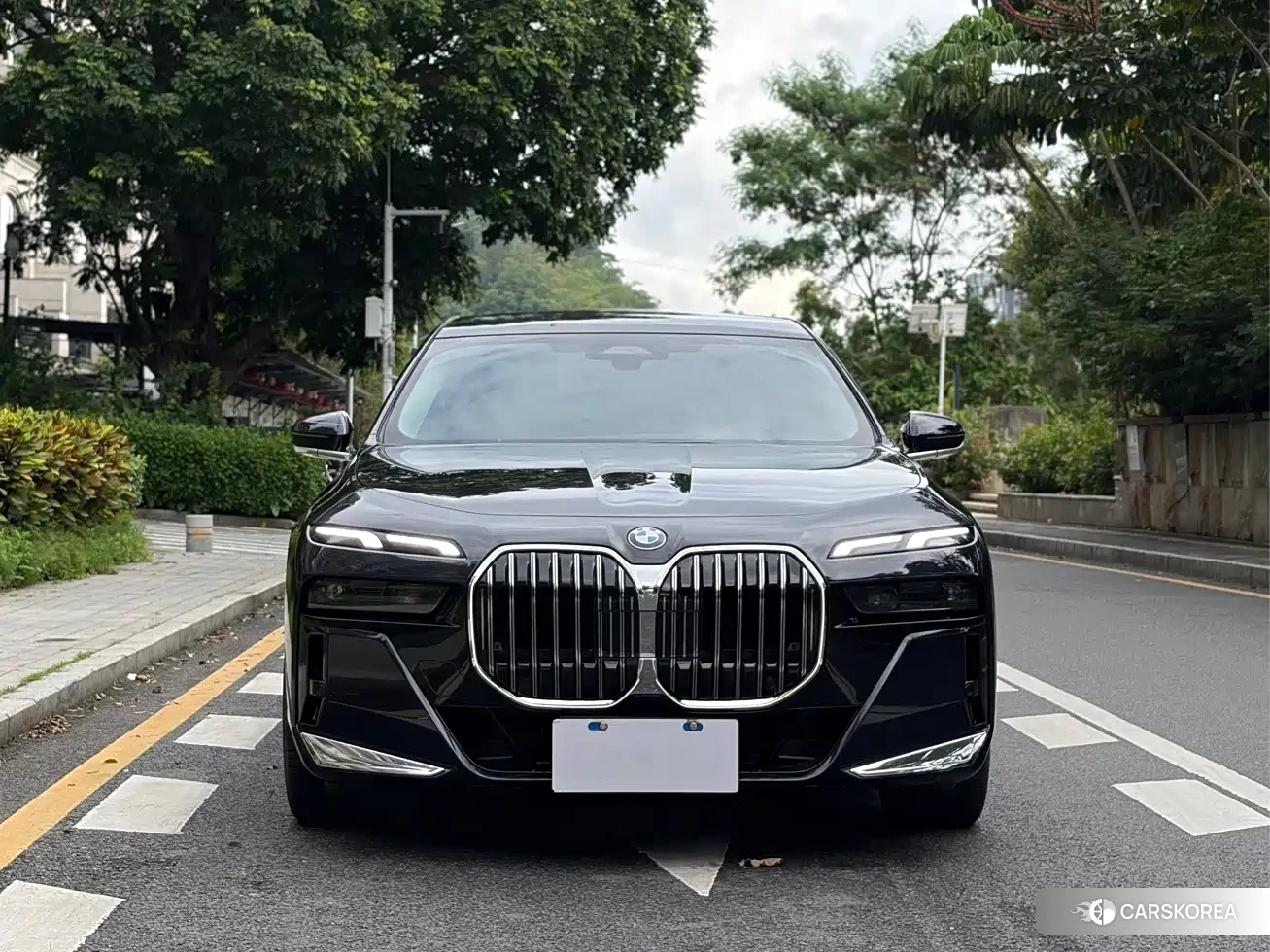 BMW 7 series id 4679818 из Китая 13