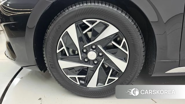 Hyundai The New Grandeur IG Hybrid id 3964431 из Кореи 15