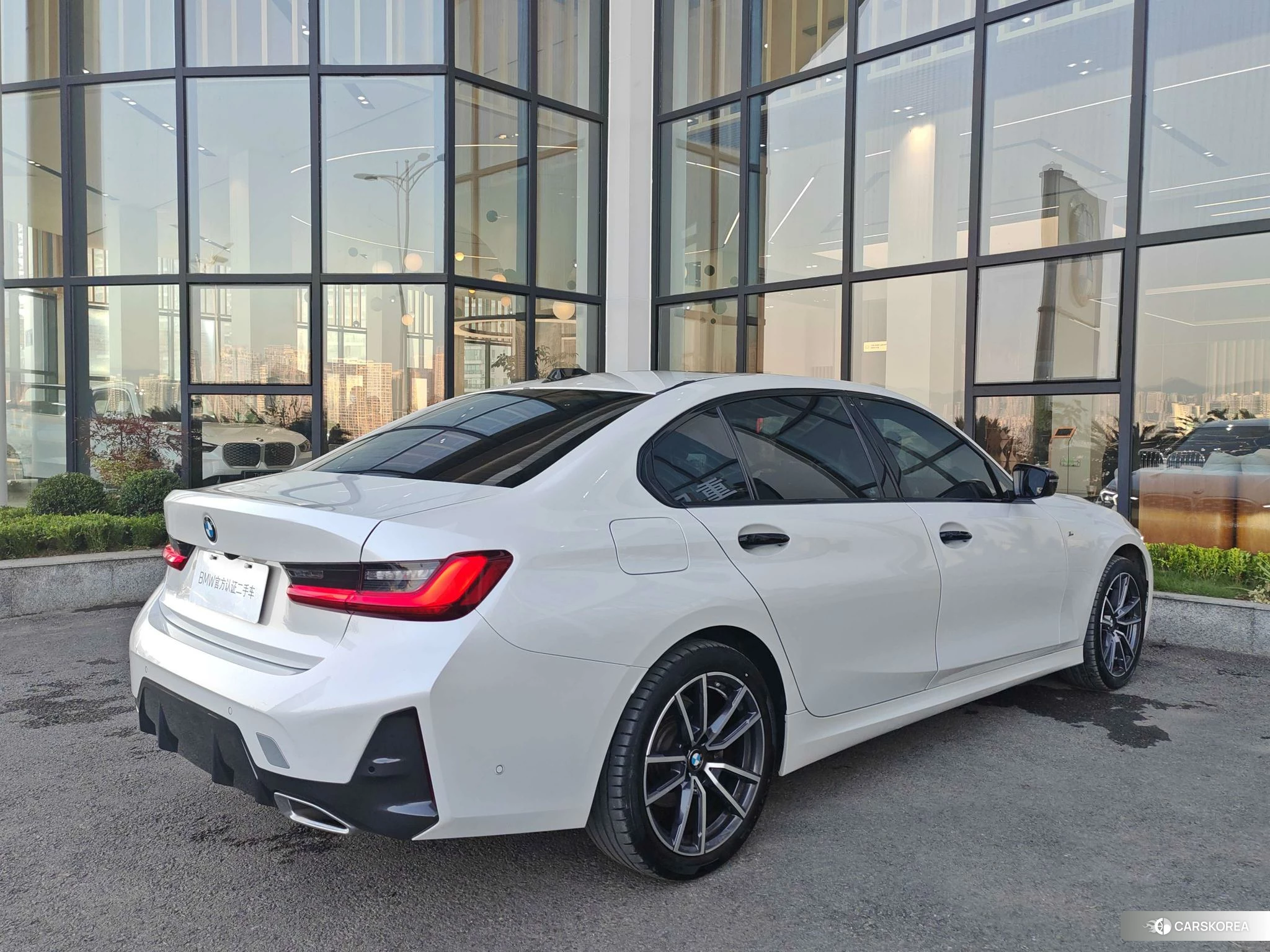BMW 3 series id 4486365 из Китая 24
