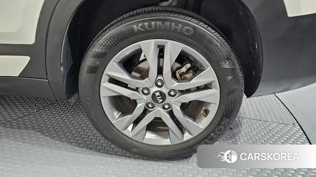 Kia Seltos id 3395612 из Кореи 15