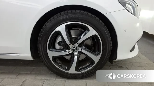 Mercedes-Benz E-Class W213 id 3753998 из Кореи 15