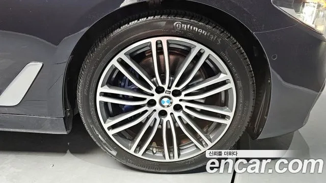 BMW 5 Series (G30) id 2870274 из Кореи 15