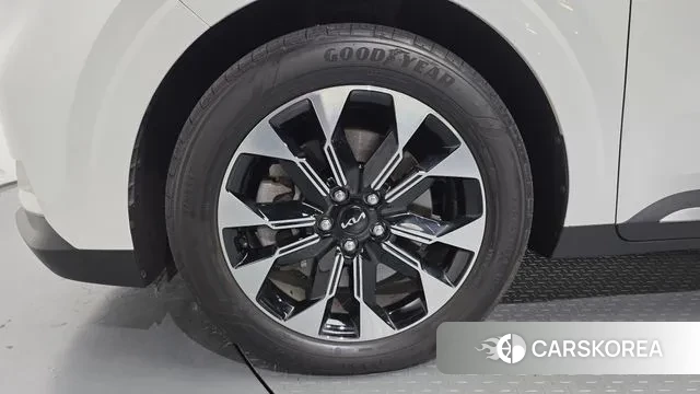 Kia Carnival 4th generation id 3212436 из Кореи 15