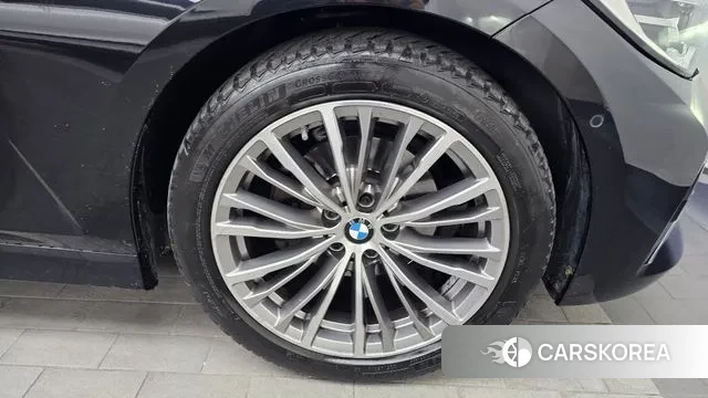 BMW 3 Series (G20) id 3513997 из Кореи 15