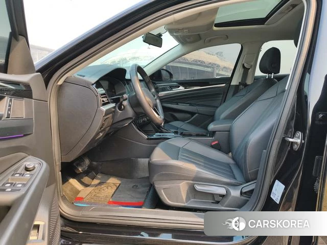 Volkswagen Passat id 4263135 из Китая 15