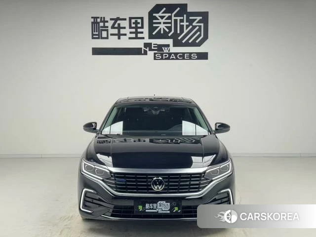 Volkswagen Passat PHEV id 4221849 из Китая 13