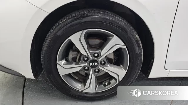 Kia Come New K3 id 3308040 из Кореи 15