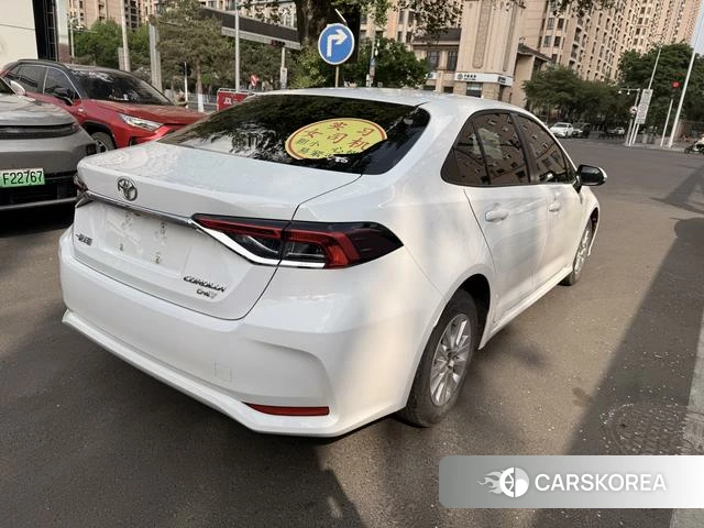 Toyota Corolla 2023 Белый из Китая, фото 6