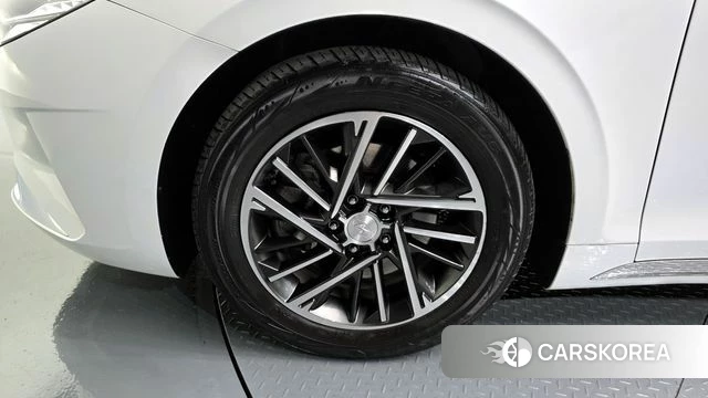 Hyundai The New Grandeur IG id 3903703 из Кореи 15