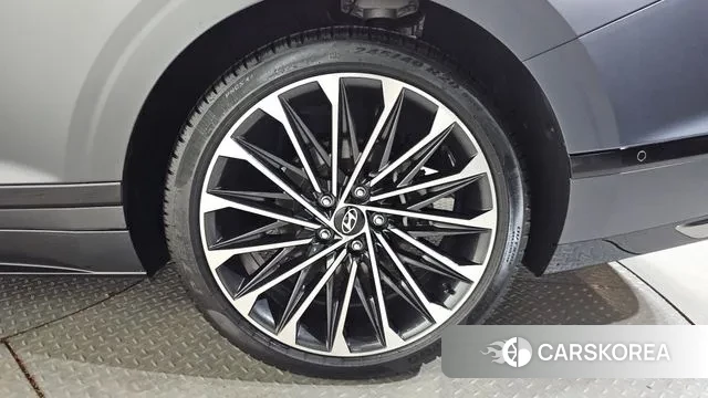 Hyundai Grandeur (GN7) id 3195573 из Кореи 15