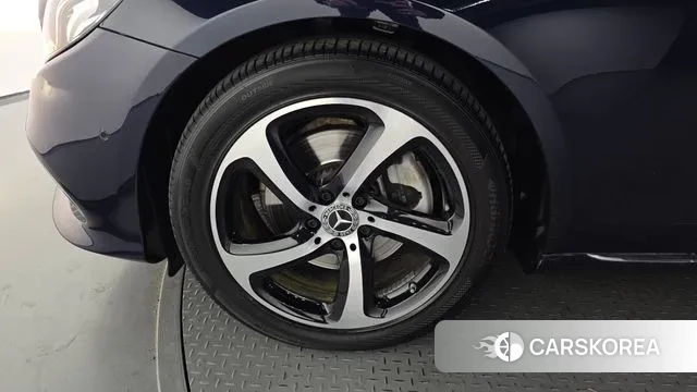 Mercedes-Benz E-Class W213 id 3422905 из Кореи 15