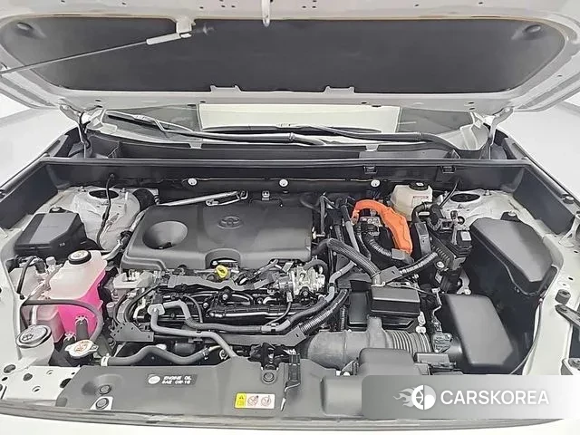 Toyota RAV4 5th Generation 2023 Белый из Кореи, фото 5