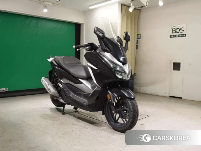 Проданный Honda FORZA 2018 из Японии, фото 3