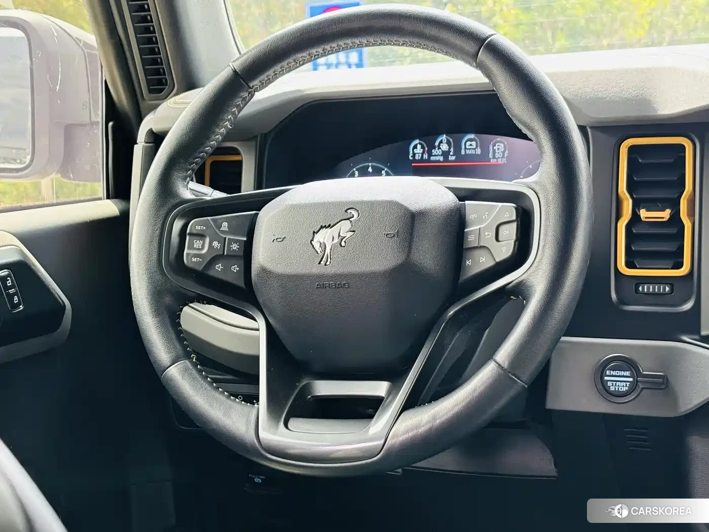 Ford Mustang id 4654990 из Китая 8