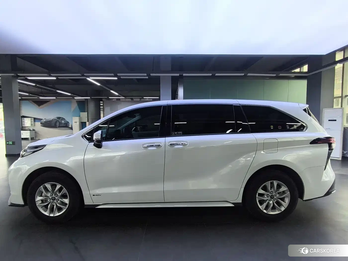 Toyota Grevia id 4514420 из Китая 13