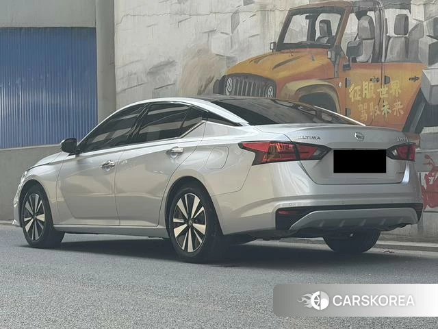 Nissan Teana 2022 Серебристо-серый из Китая, фото 5
