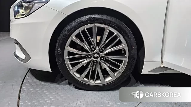 Hyundai Grandeur IG id 3773039 из Кореи 10