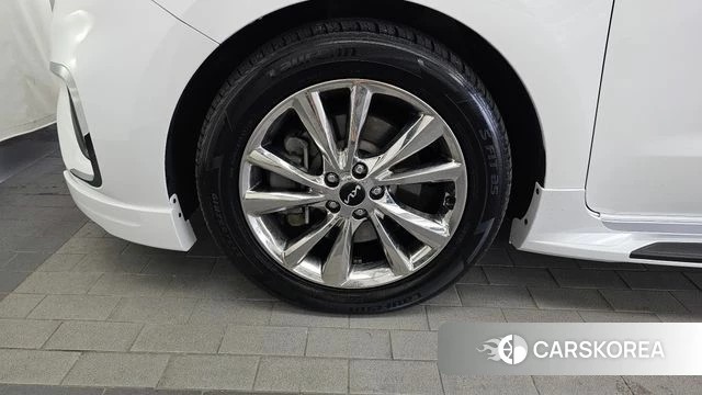 Kia The New Carnival id 4703521 из Кореи 31