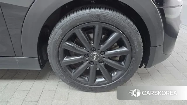 Mini Cooper S id 3193589 из Кореи 15