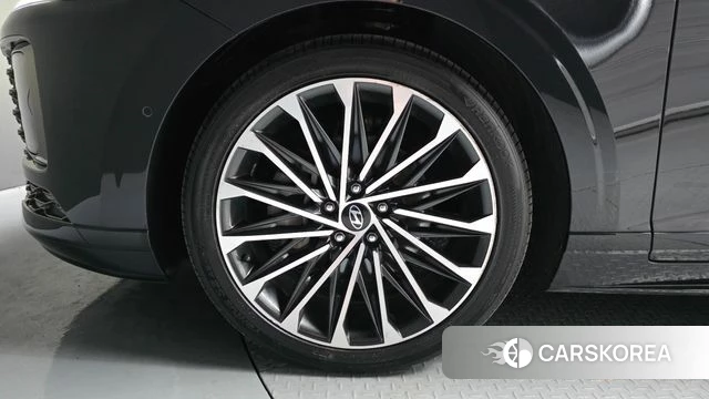 Hyundai Grandeur (GN7) id 4178212 из Кореи 15