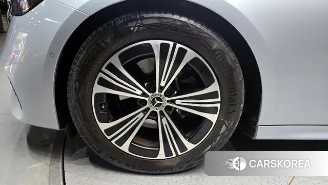 Mercedes-Benz E-Class W214 id 3576096 из Кореи 15