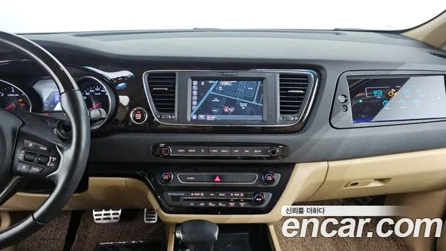 Kia The New Carnival id 2535127 из Кореи 15