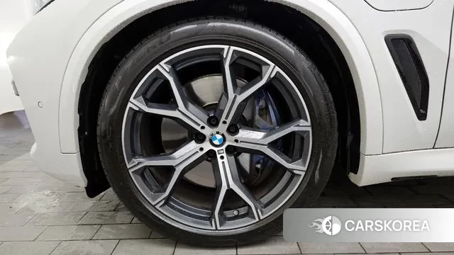 BMW X5 (G05) id 3416886 из Кореи 15