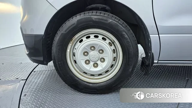 Hyundai The New Grand Starex id 3772416 из Кореи 15