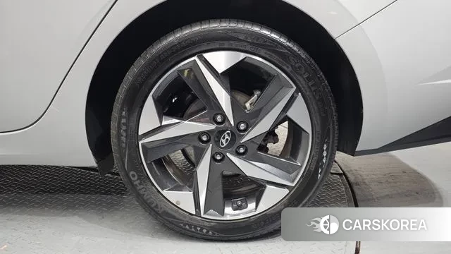 Hyundai Avante (CN7) id 3723017 из Кореи 15