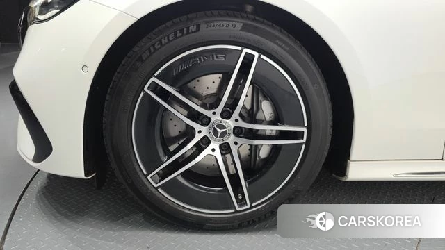 Mercedes-Benz E-Class W214 id 4499731 из Кореи 29